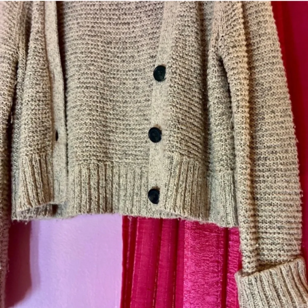 American Eagle Dusty Rose Knit Contemporary Cardigan Women’s Relaxed Fit Medium - Picture 3 of 6